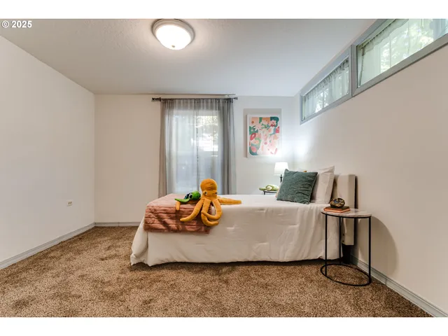 $595,000 | 2140 Monroe Street, Eugene, OR 97405