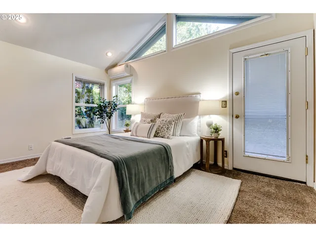 $595,000 | 2140 Monroe Street, Eugene, OR 97405