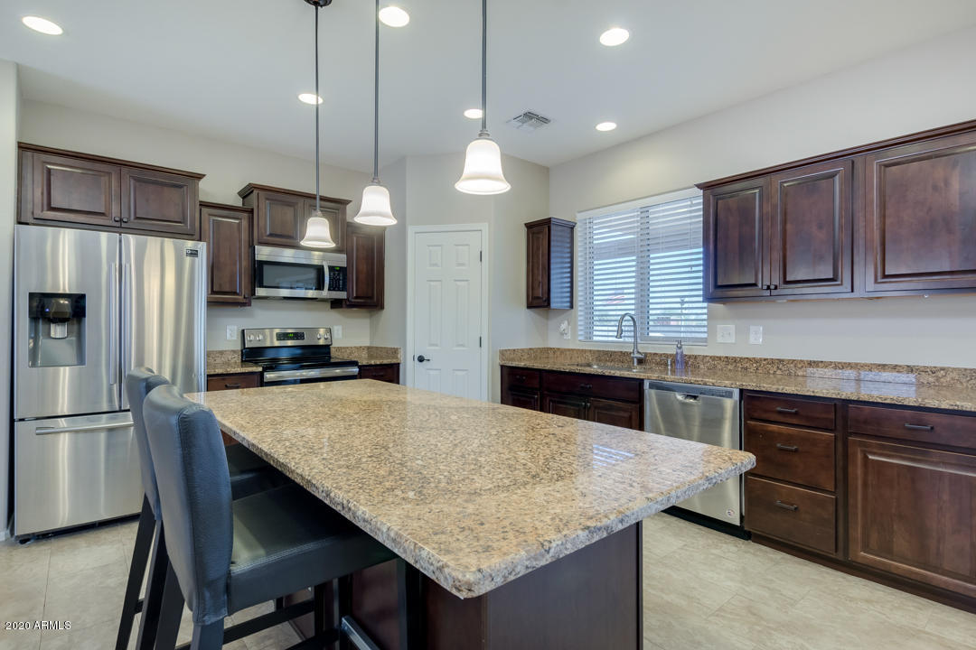 6212 South Dean Road Buckeye, AZ 85326 - Photo 17 of 72 18-Dean