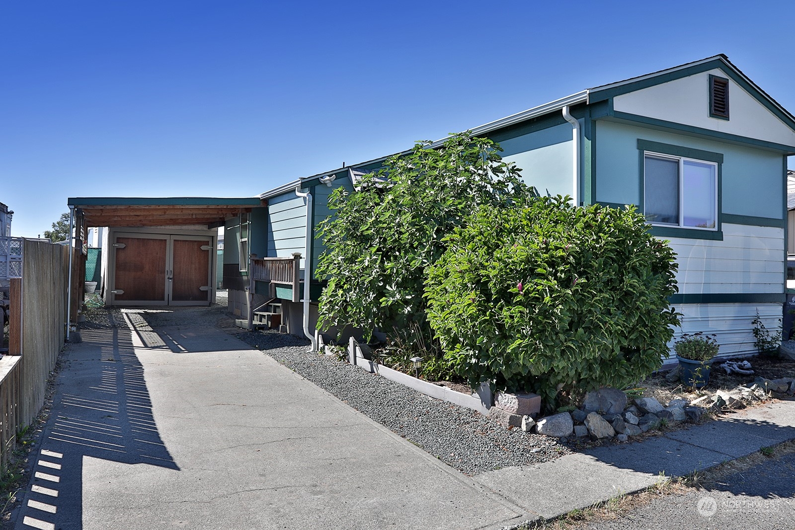 204 Southwest Terry Road, Unit 18 Coupeville, WA 98239 - Photo 1 of 26 Gallery Image 1