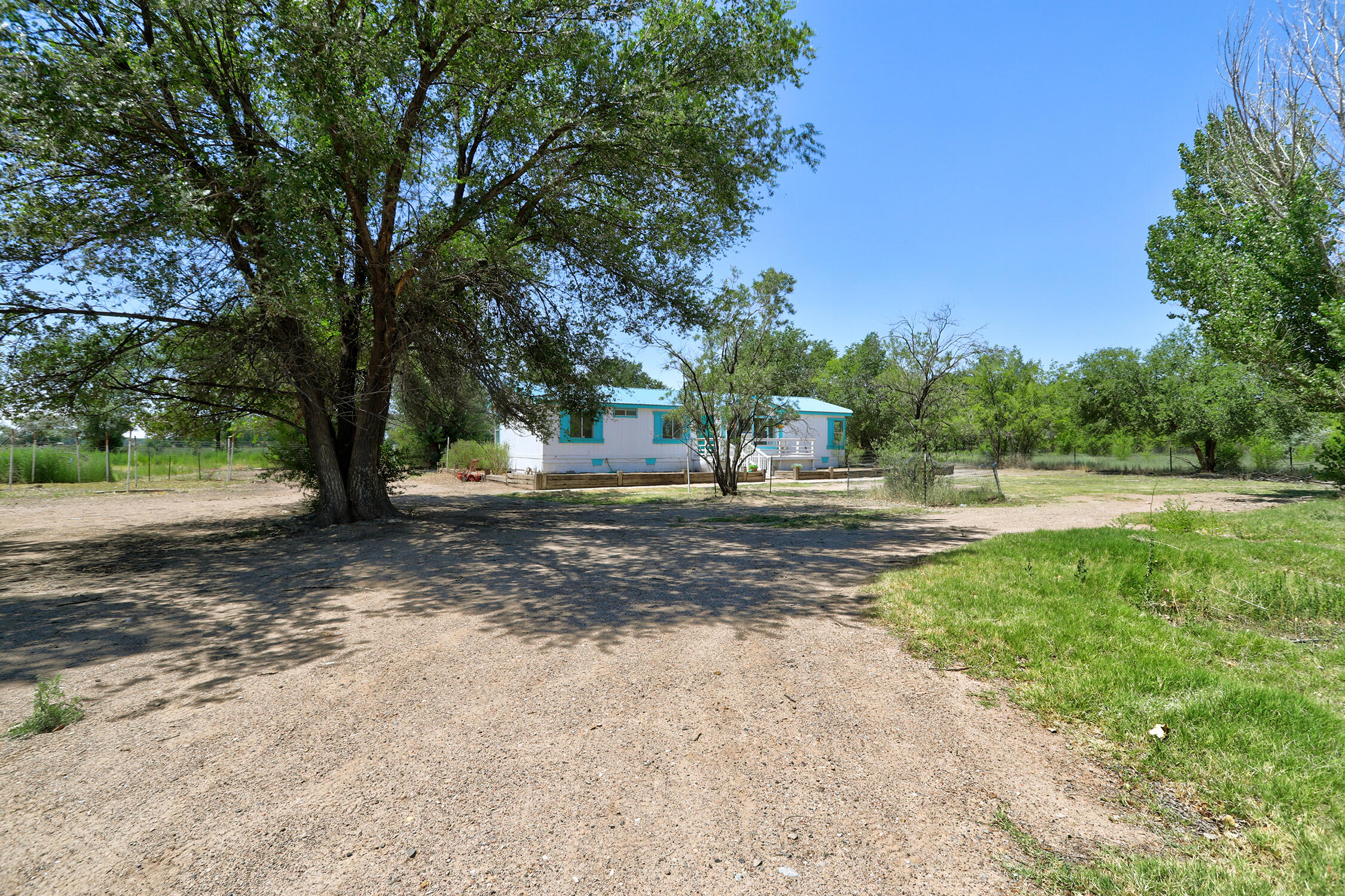 75 Romer Road South Jarales, NM 87023 - Photo 26 of 44 Gallery Image 26