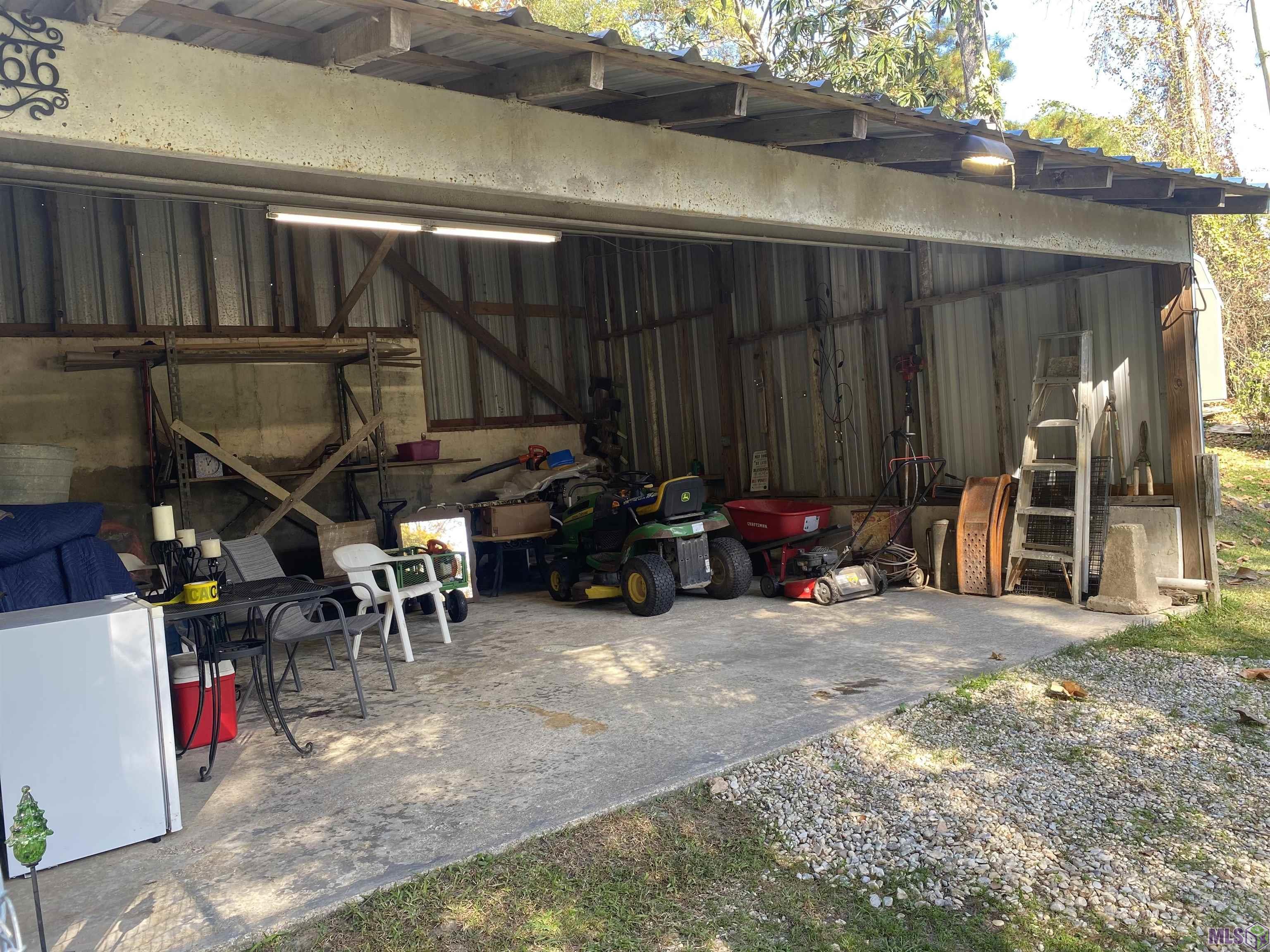 17266 Summerfield S Road Prairieville, LA 70769 - Photo 3 of 17