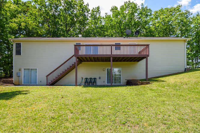 1080 Hunters Spur Road Moneta, VA 24121 - Photo 29 of 33 1080 Hunters Spur Rd Moneta VA-small-029
