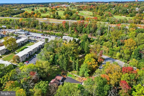 $98,750 | 804 West Matson Run Parkway, Wilmington, DE 19802