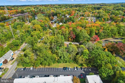 $98,750 | 804 West Matson Run Parkway, Wilmington, DE 19802