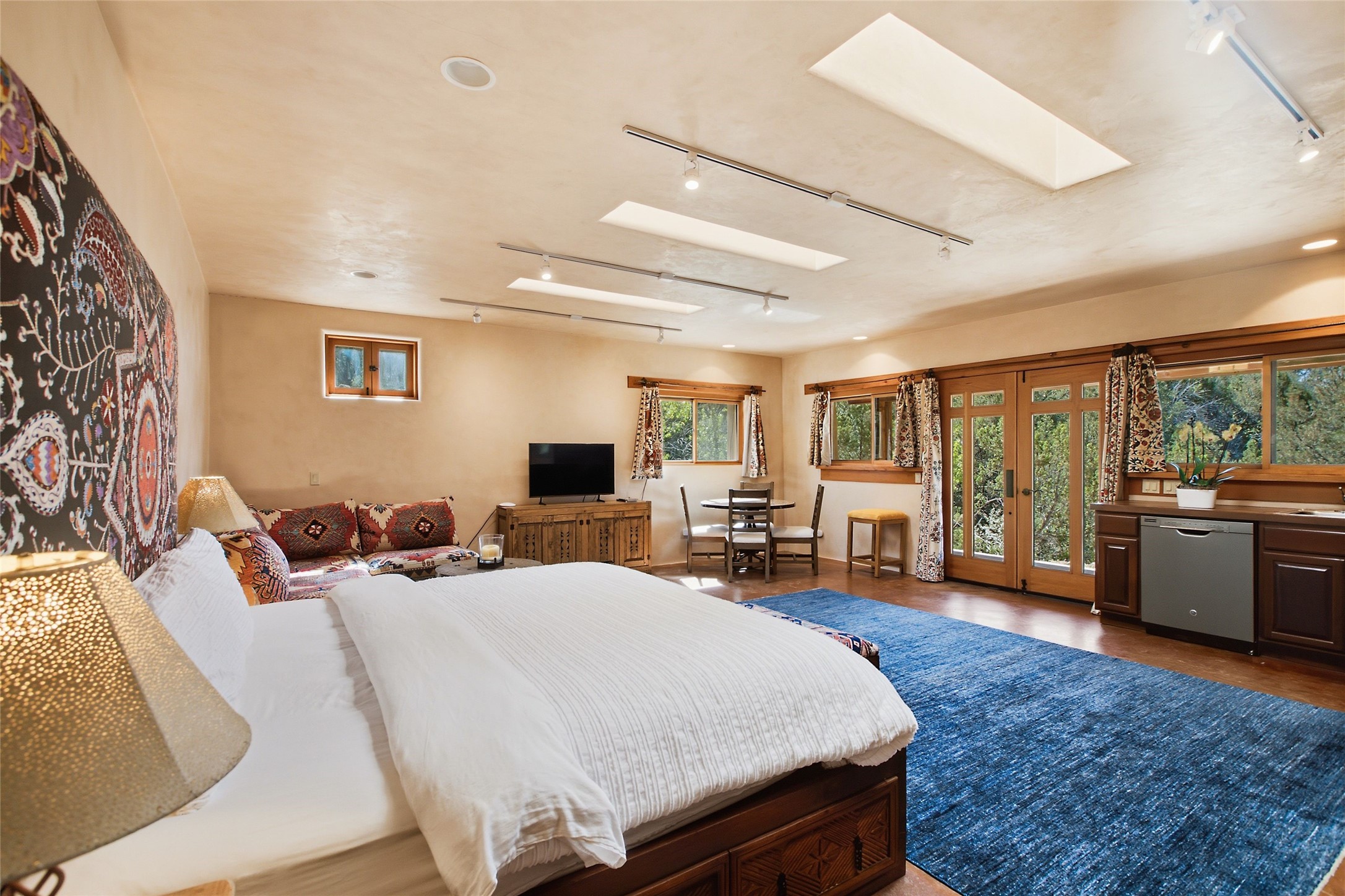 1564 Cerro Gordo Road Santa Fe, NM 87501 - Photo 44 of 63