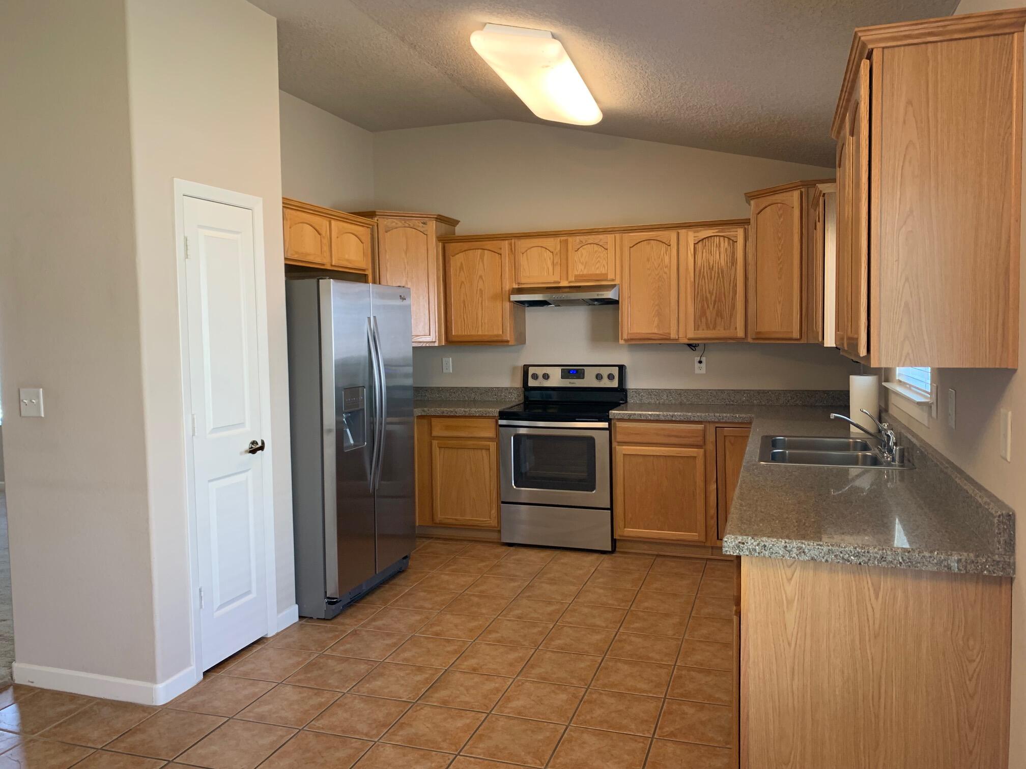 2217 Mayapan Road Southeast Rio Rancho, NM 87124 - Photo 5 of 15 Gallery Image 5