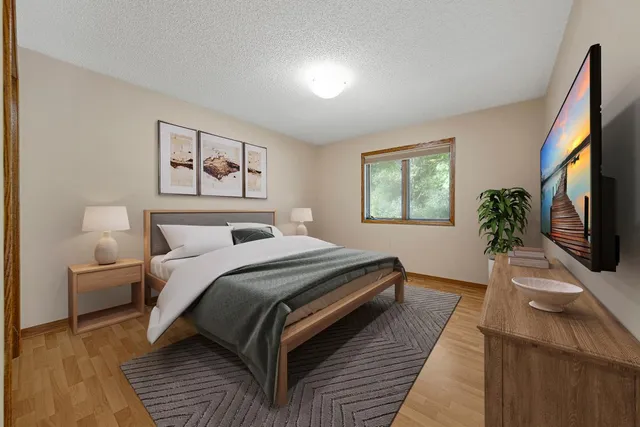 $840,000 | 3920 57th Street West, Webster, MN 55088