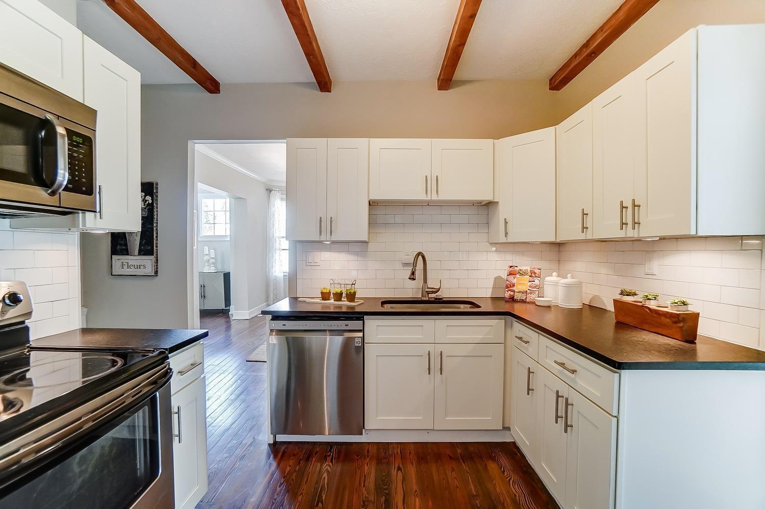 6580 Kugler Mill Road Cincinnati, OH 45236 - Photo 10 of 47 Gallery Image 10