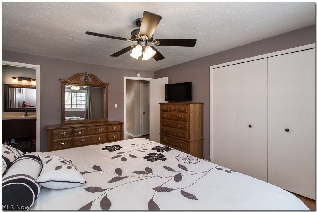 6546 Hansford Road Cleveland, OH 44124 - Photo 16 of 29 Gallery Image 16