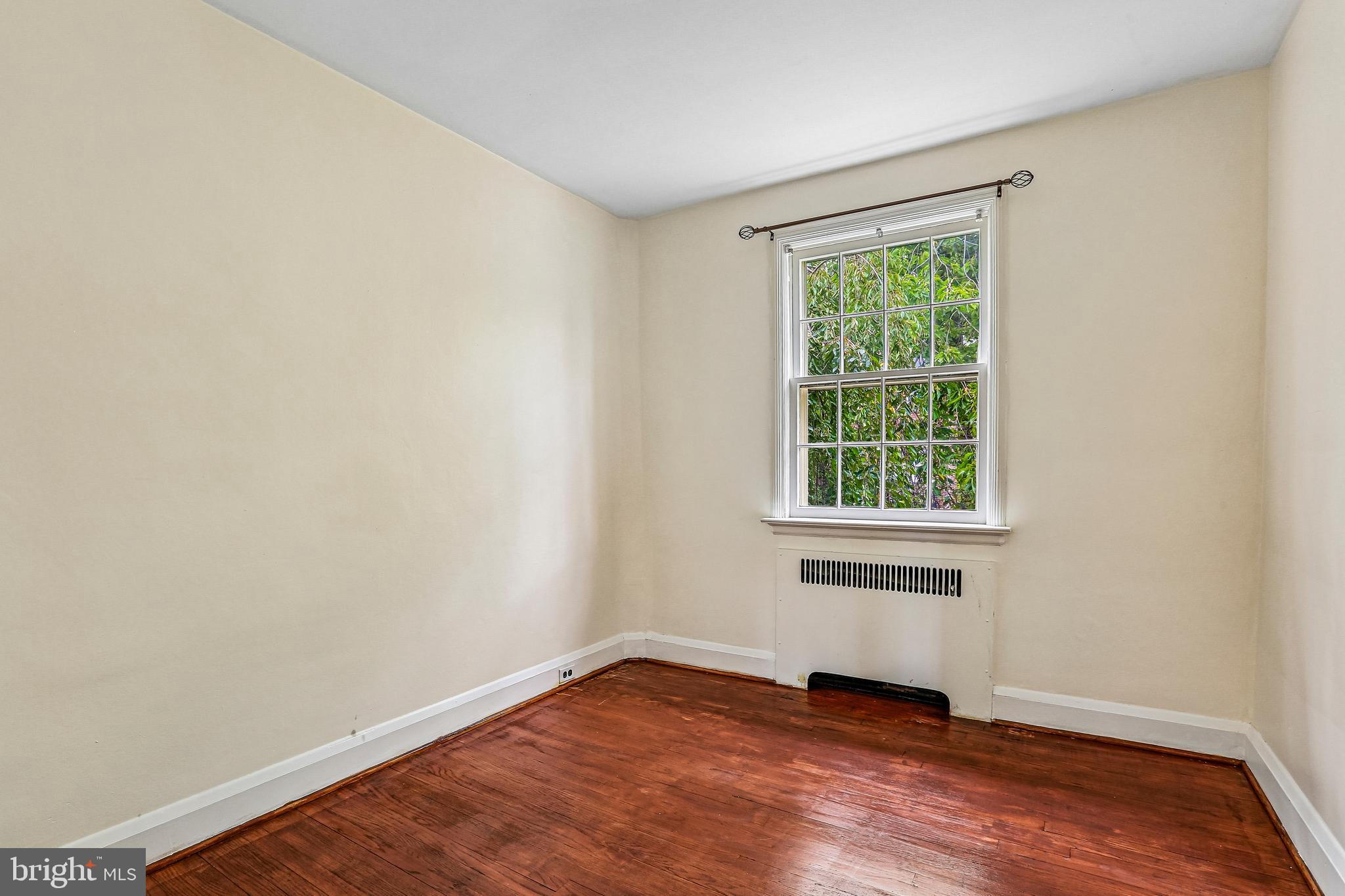 1528 Shadyside Road Baltimore, MD 21218 - Photo 19 of 39 Bedroom