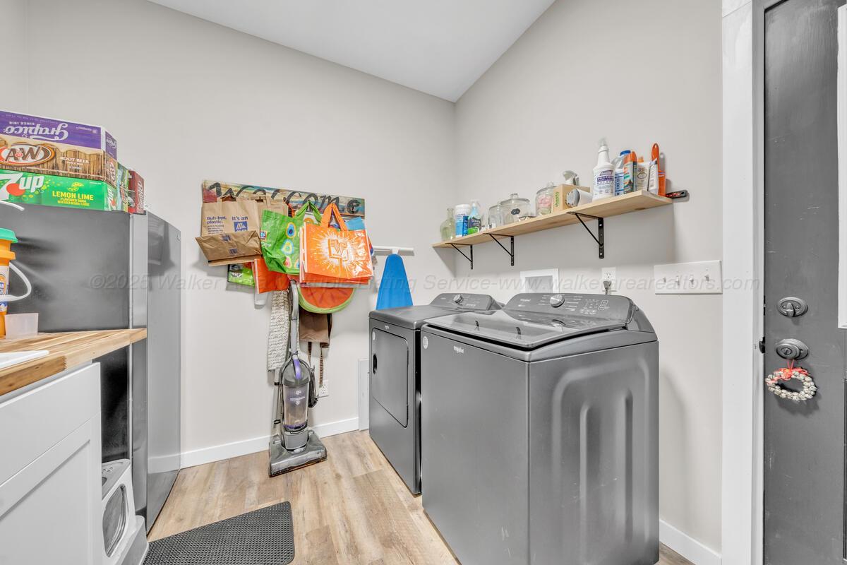 1944 Radiant City Road Nauvoo, AL 35578 - Photo 29 of 45 Laundry