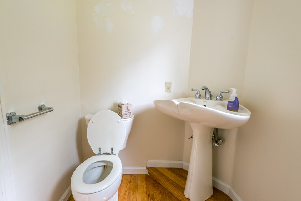 65 Fuller Pond Road, Unit 65 Middleton, MA 01949 - Photo 13 of 25 Gallery Image 13