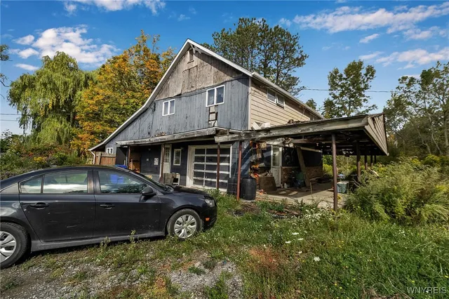 $349,900 | 5719 Crittenden Road, Newstead, NY 14001