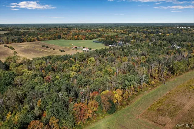 $349,900 | 5719 Crittenden Road, Newstead, NY 14001