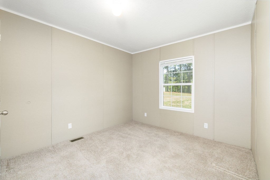 1473 Burkeville Road Victoria, VA 23974 - Photo 25 of 41 Gallery Image 25