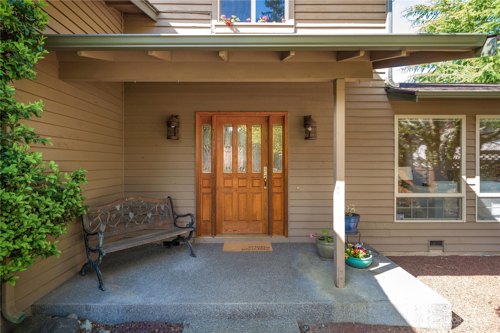 3316 Southwest 335th Street Federal Way, WA 98023 - Photo 2 of 38