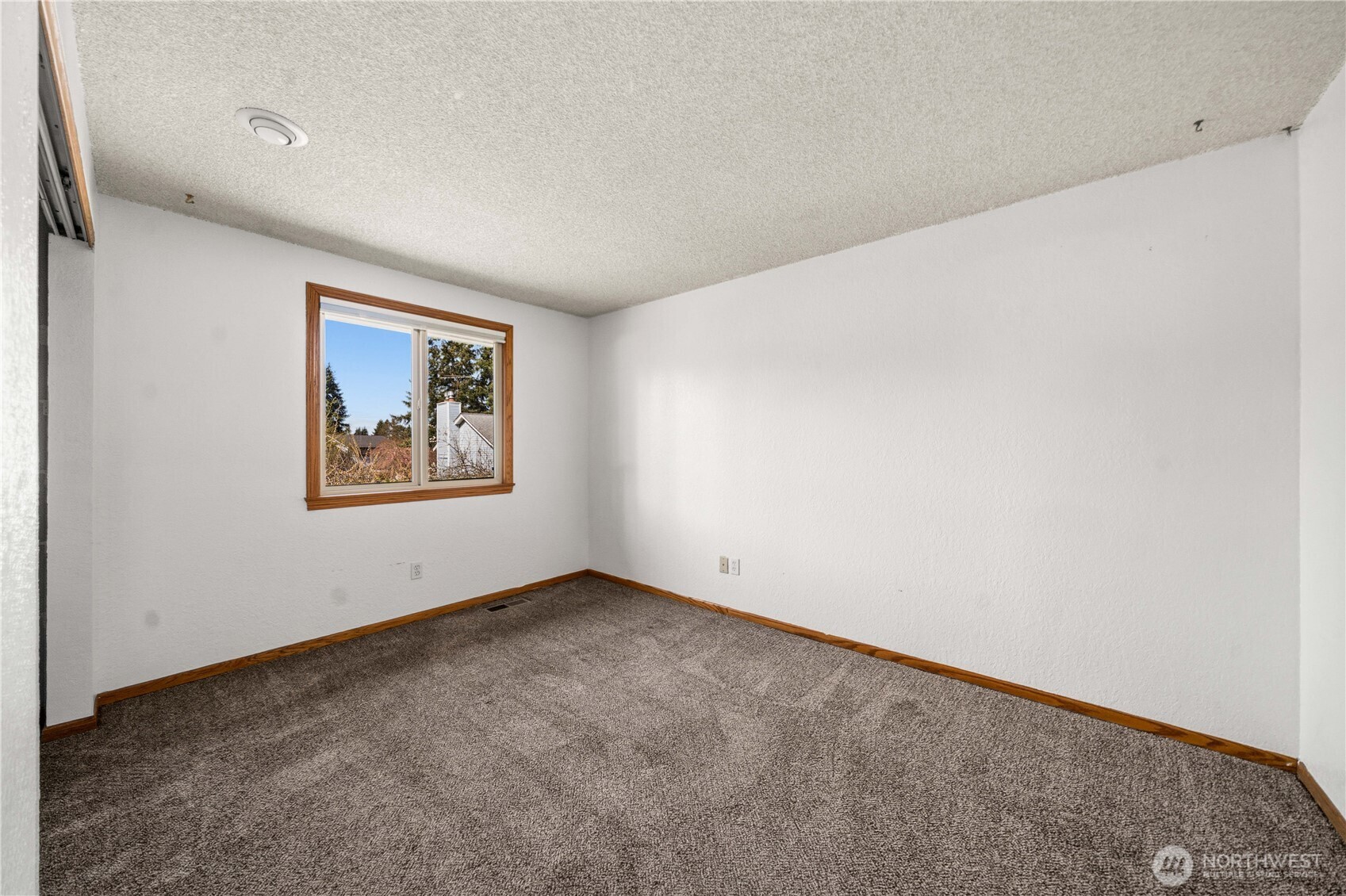 3316 Southwest 335th Street Federal Way, WA 98023 - Photo 26 of 38