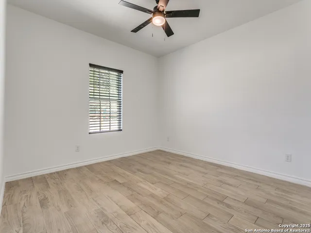 $245,000 | 862 West Southcross Boulevard, San Antonio, TX 78211