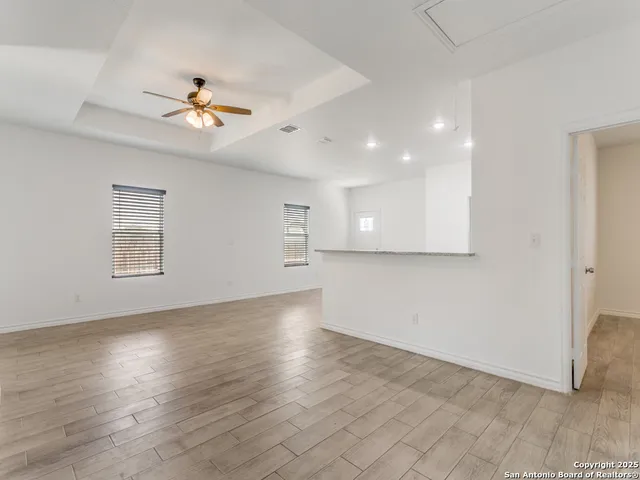 $245,000 | 862 West Southcross Boulevard, San Antonio, TX 78211