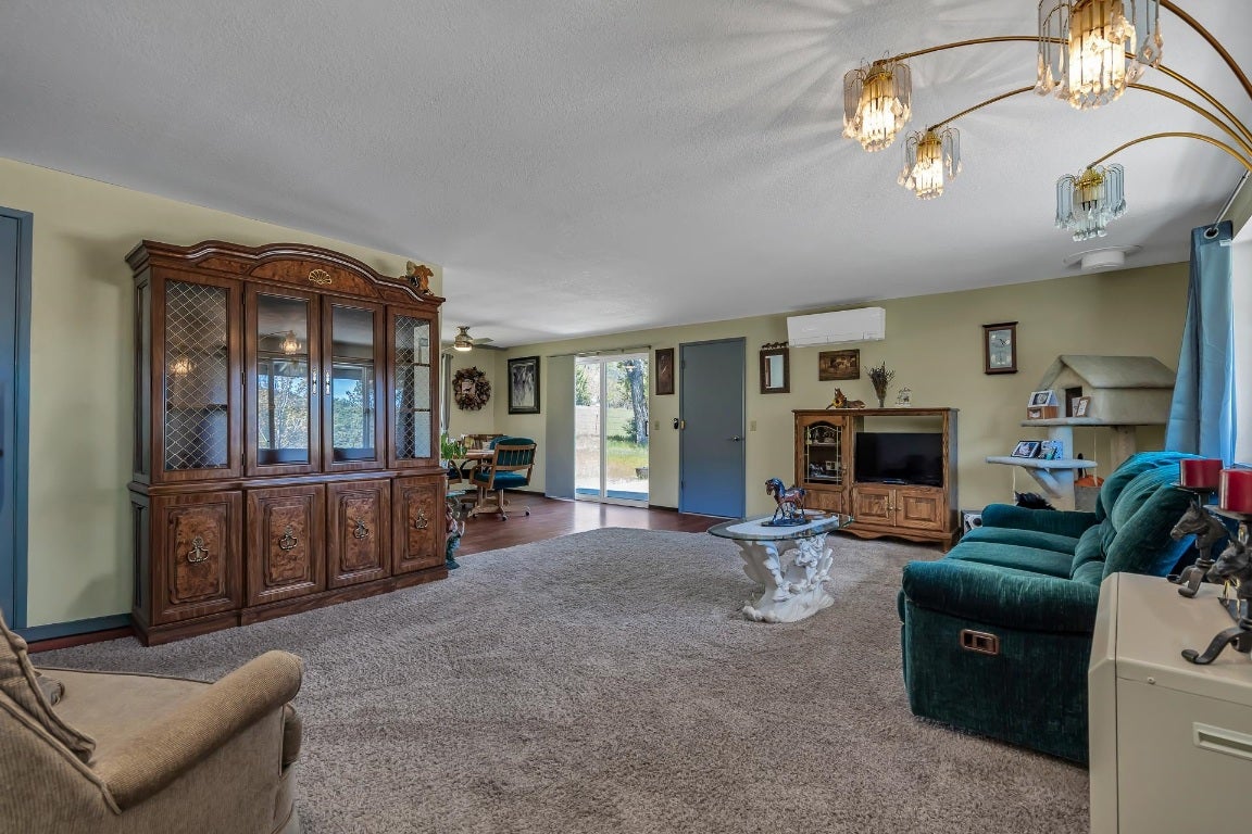 9121 Guys Gulch Road Yreka, CA 96097 - Photo 4 of 28 Gallery Image 4