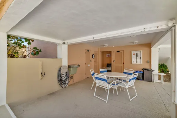 $589,000 | 1555 Northeast Ocean Boulevard, Unit 402, Jensen Beach, FL 34957