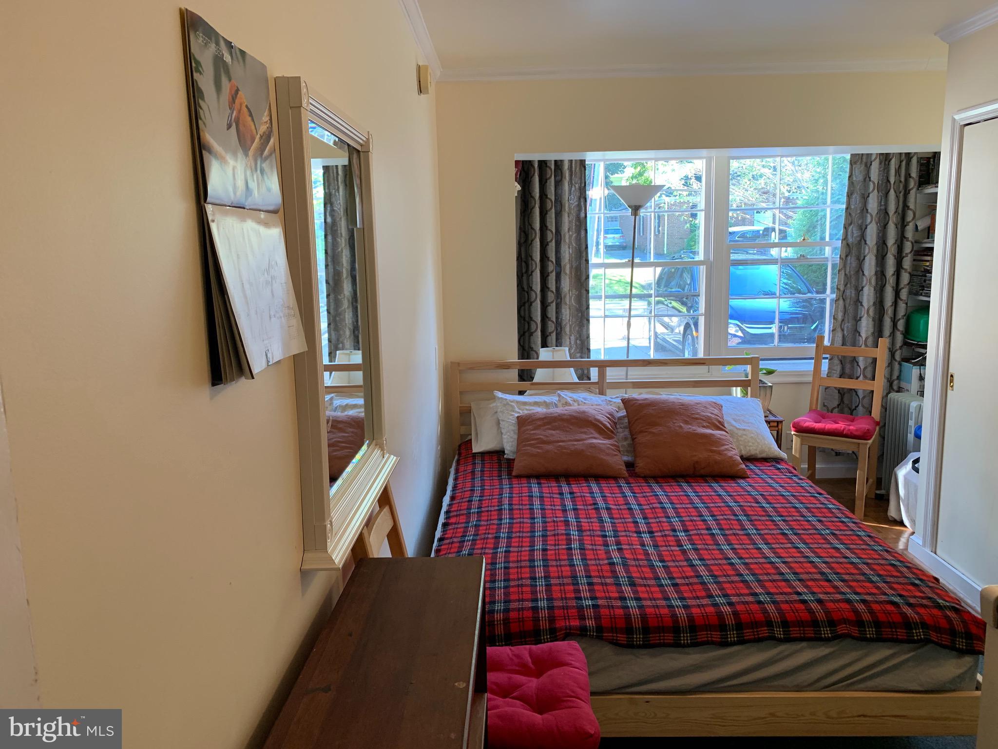 5509 Greentree Road Bethesda, MD 20817 - Photo 12 of 18 Bedroom