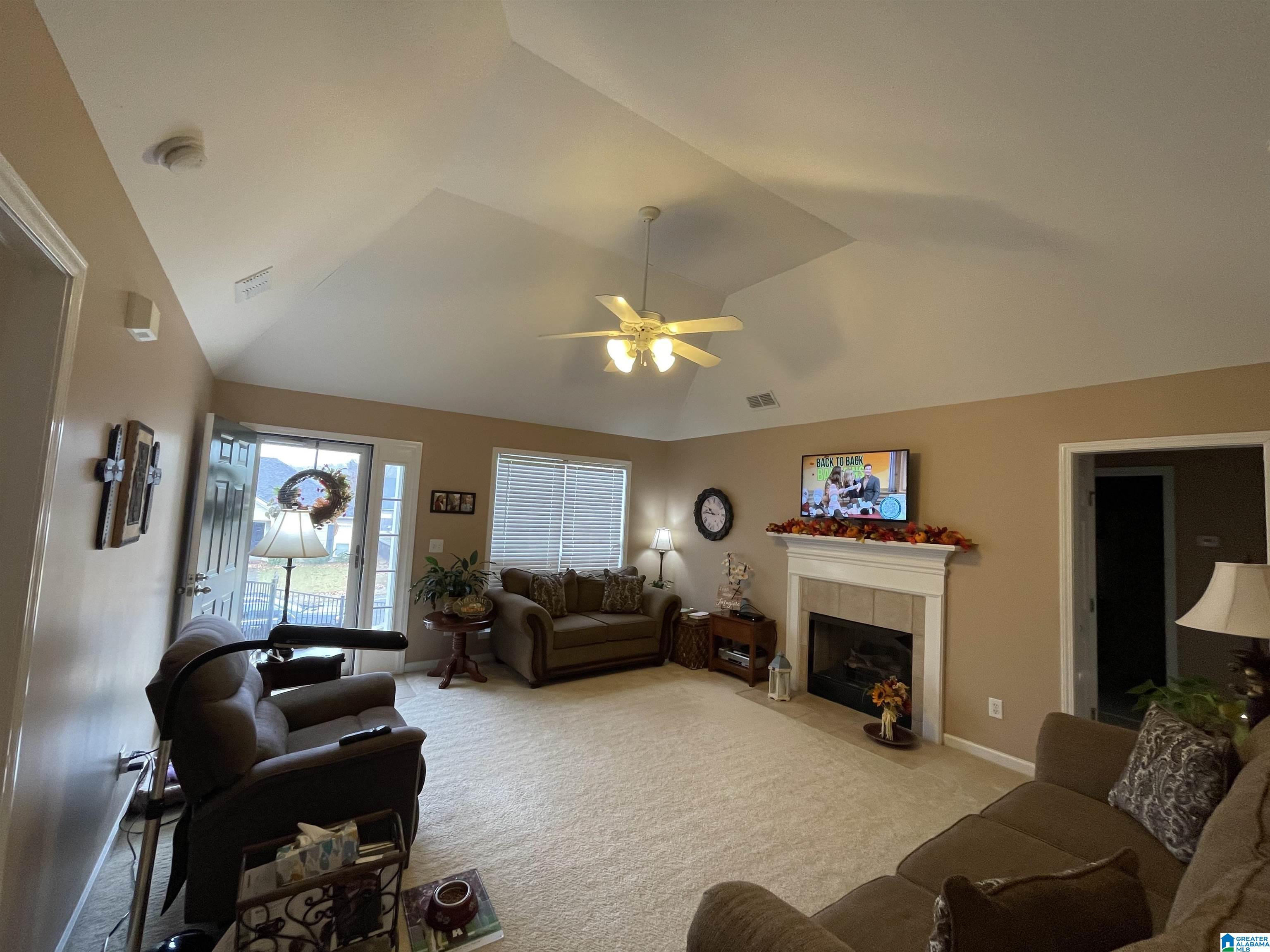 5609 Kemberton Way Pinson, AL 35126 - Photo 5 of 26