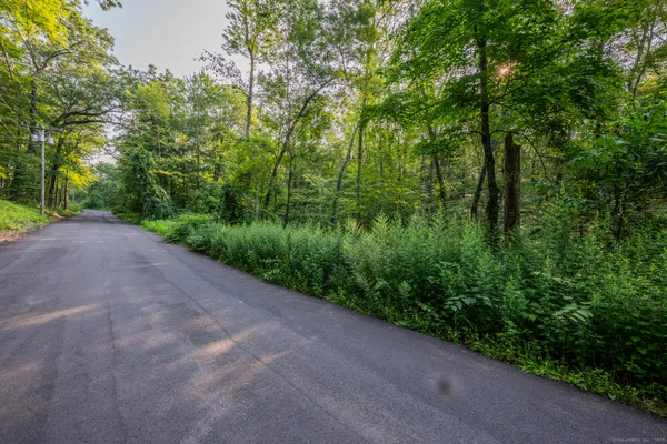 $8,000,000 | Frost Bridge Road, Watertown, CT 06779
