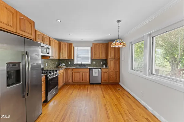 $395,000 | 718 South Hughes Street, Apex, NC 27502