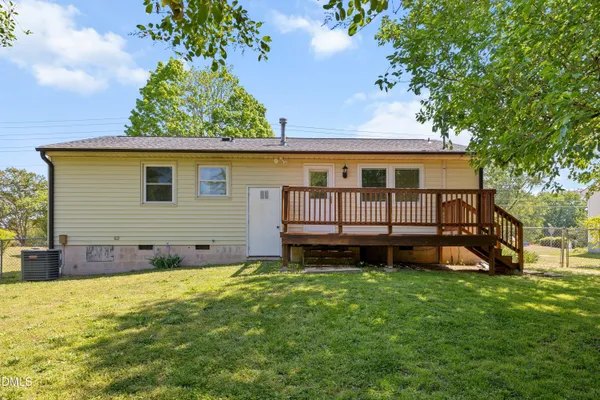 $395,000 | 718 South Hughes Street, Apex, NC 27502