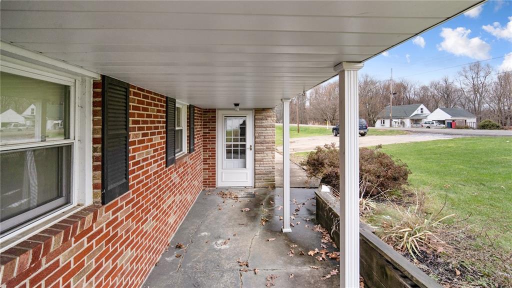 568 Allendale Road New Brighton, PA 15066 - Photo 3 of 20 Gallery Image 3