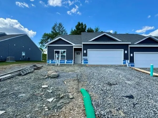 $334,990 | 352 Gleneagles Drive, Butler, PA 16001