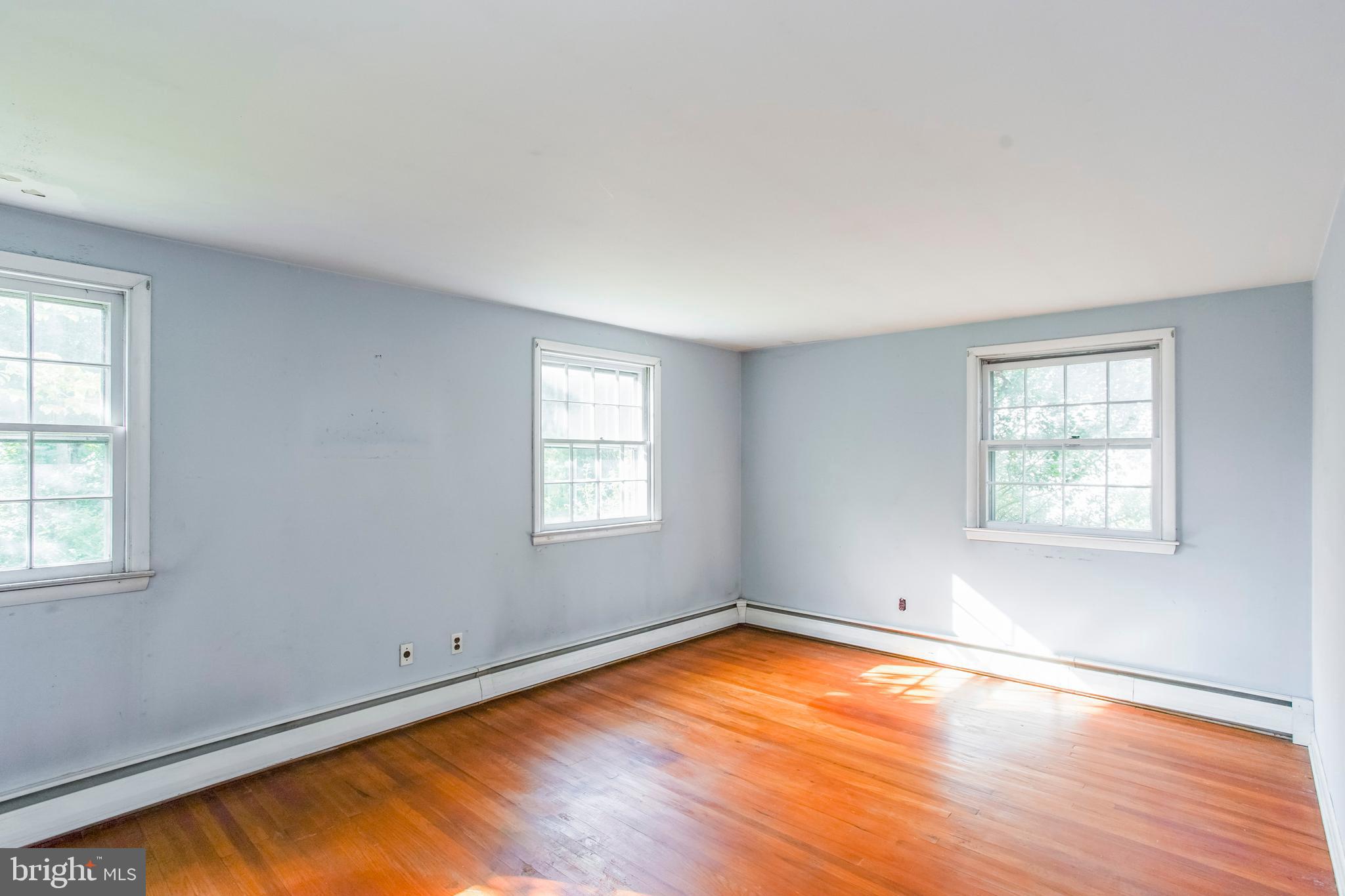 123 Deerfield Road Broomall, PA 19008 - Photo 14 of 20 Gallery Image 14