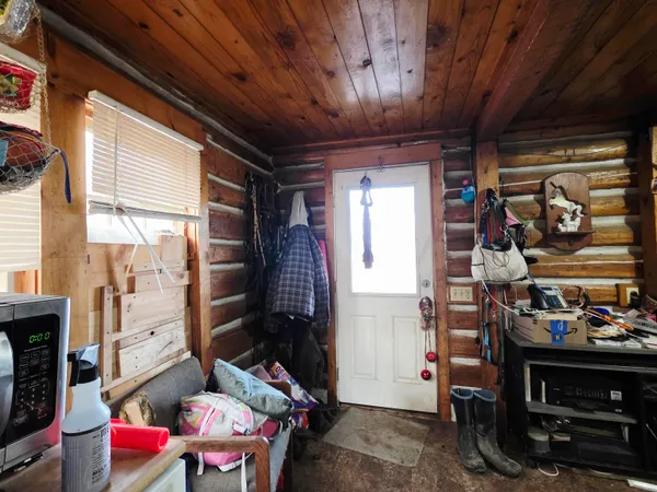 $289,000 | 2477 Cedonia-Addy Road, Addy, WA 99101