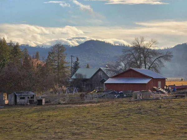 $289,000 | 2477 Cedonia-Addy Road, Addy, WA 99101