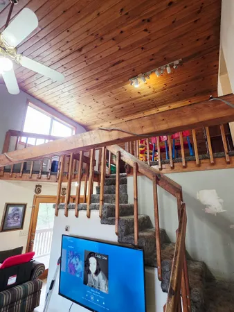 $289,000 | 2477 Cedonia-Addy Road, Addy, WA 99101