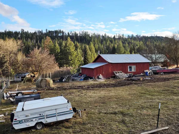 $289,000 | 2477 Cedonia-Addy Road, Addy, WA 99101