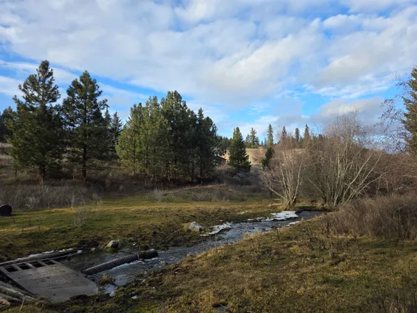 $289,000 | 2477 Cedonia-Addy Road, Addy, WA 99101