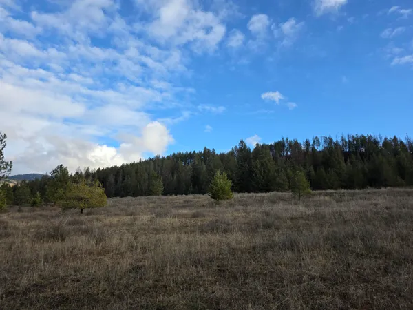 $289,000 | 2477 Cedonia-Addy Road, Addy, WA 99101