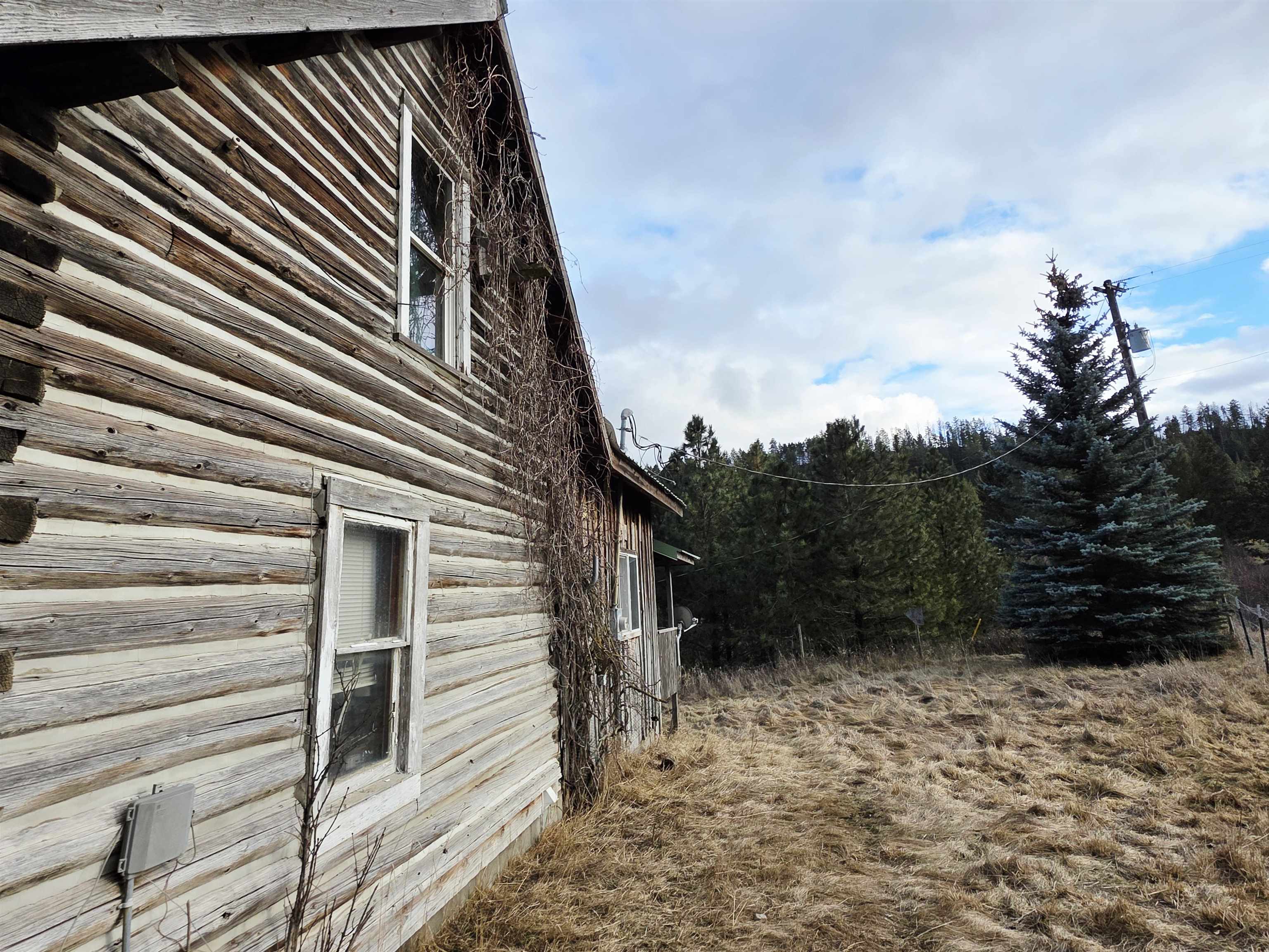 2477 Cedonia-Addy Road Addy, WA 99101 - Photo 9 of 50