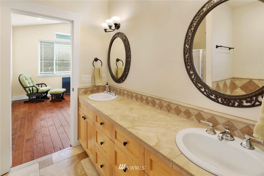 1201 Geneva Hills Road Bellingham, WA 98229 - Photo 16 of 40 Gallery Image 16