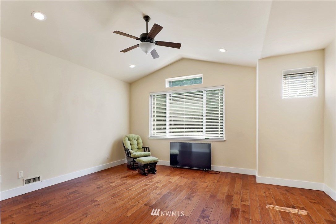 1201 Geneva Hills Road Bellingham, WA 98229 - Photo 21 of 40 Gallery Image 21