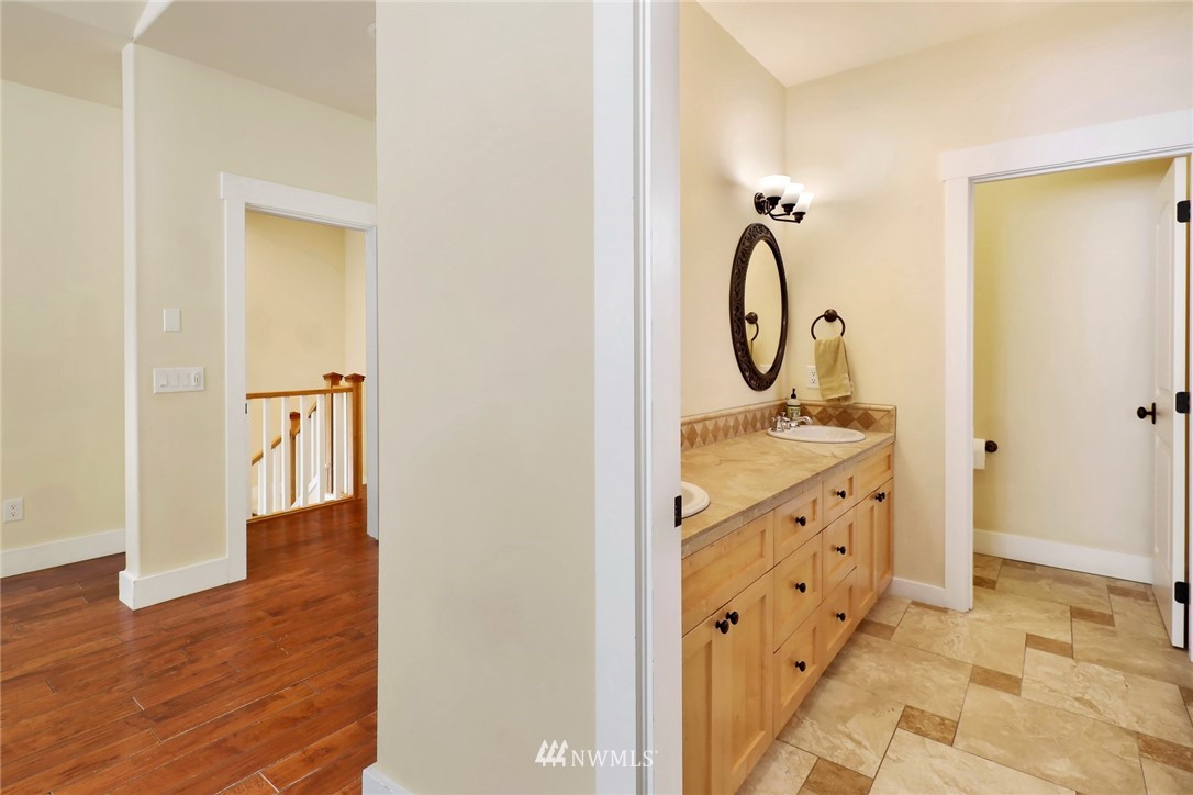 1201 Geneva Hills Road Bellingham, WA 98229 - Photo 23 of 40 Gallery Image 23