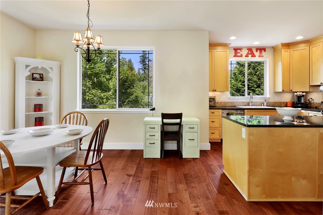 1201 Geneva Hills Road Bellingham, WA 98229 - Photo 9 of 40 Gallery Image 9