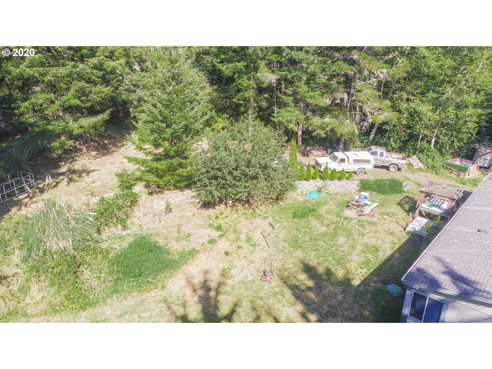69776 Stage Road North Bend, OR 97459 - Photo 18 of 32 Gallery Image 18