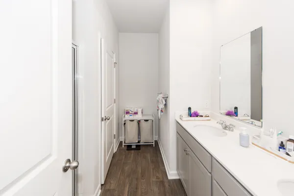 $2,400 | 493 Cedarview Road, Summerville, SC 29486