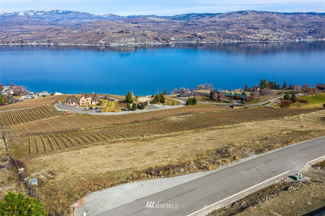 313 Clos Chevalle Road Chelan, WA 98816 - Photo 12 of 12 Gallery Image 12