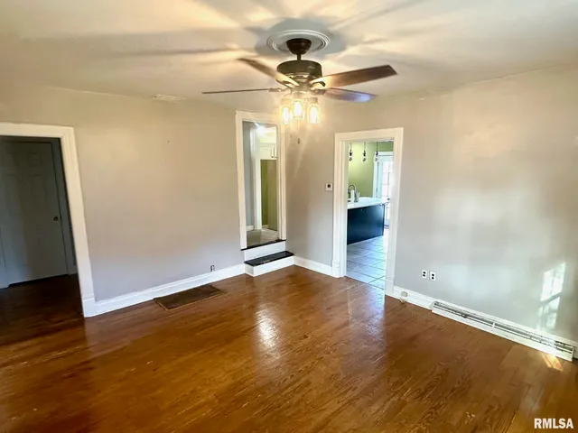 $109,900 | 205 East Main Street, Concord, IL 62631