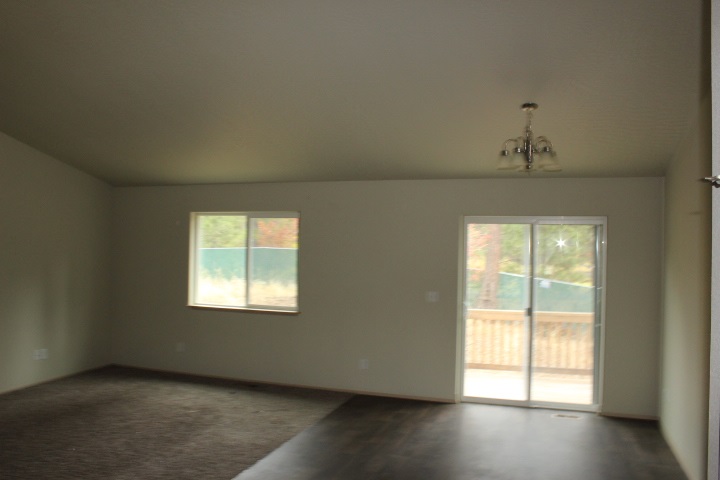 905 East Silver Pine Road Colbert, WA 99005 - Photo 3 of 20